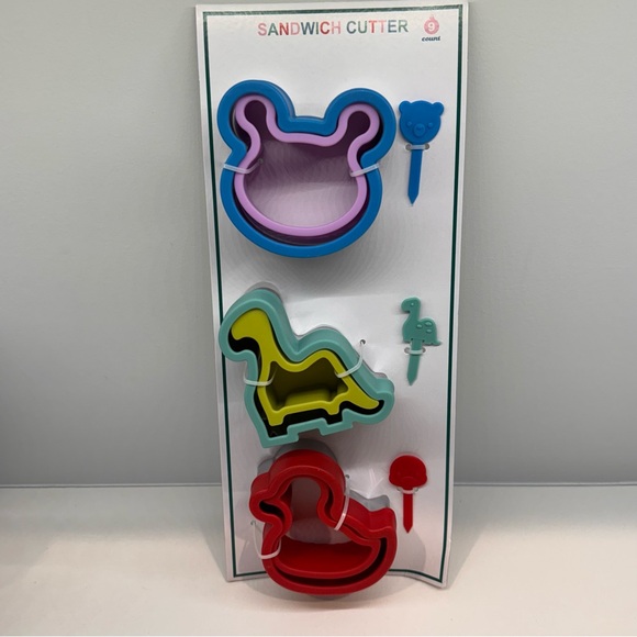 Target Bullseye Sandwich Cutter Uncrustable Maker Set of 3 Bear Dinosaur Duck - Picture 1 of 5